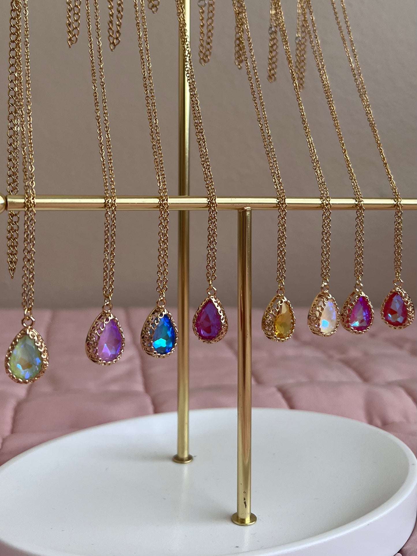 Gold Teardrop Necklace