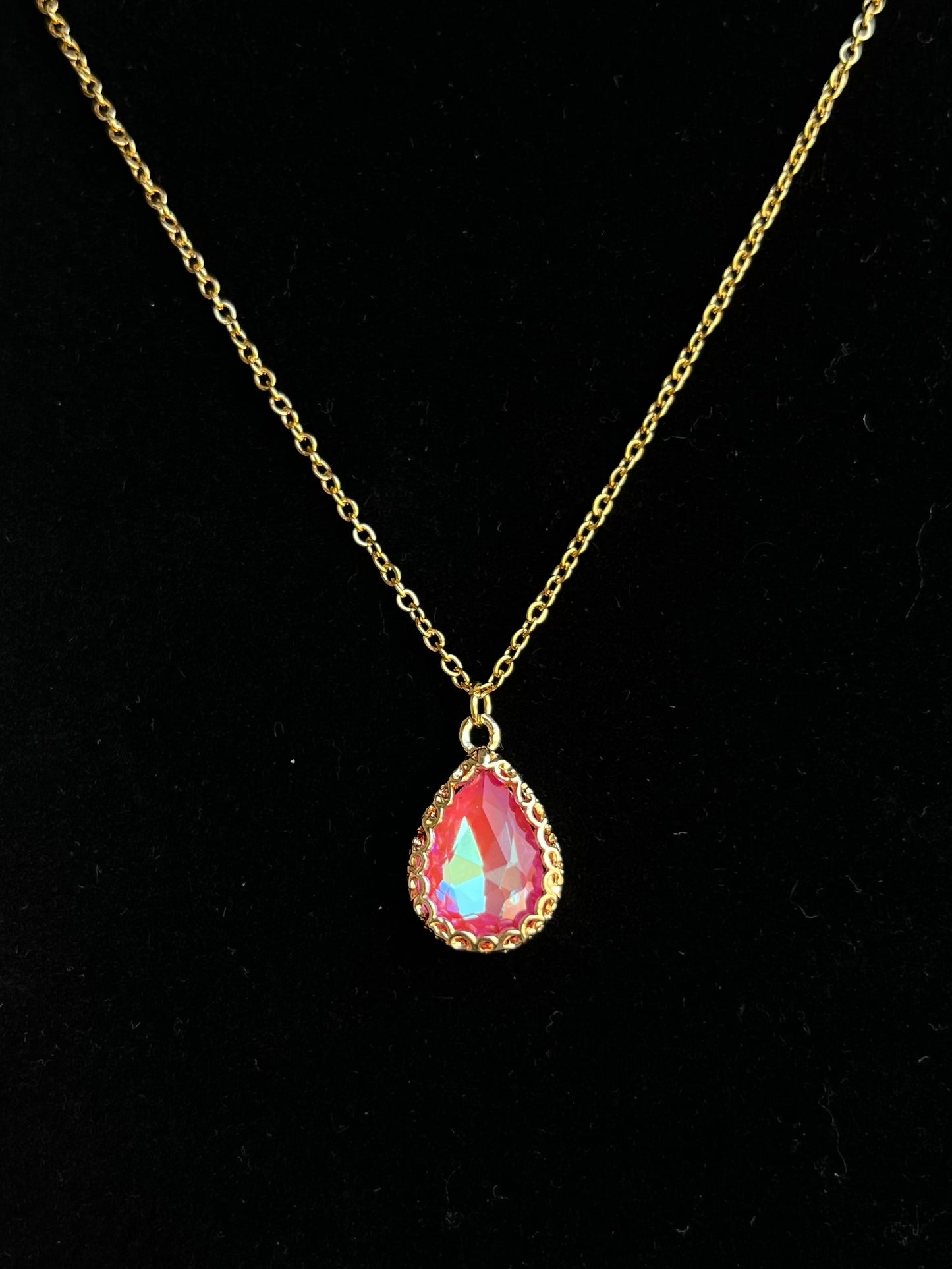 Gold Teardrop Necklace